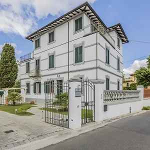 Alojamento de Acomodação e Pequeno-almoço Relais Paradise Pisa