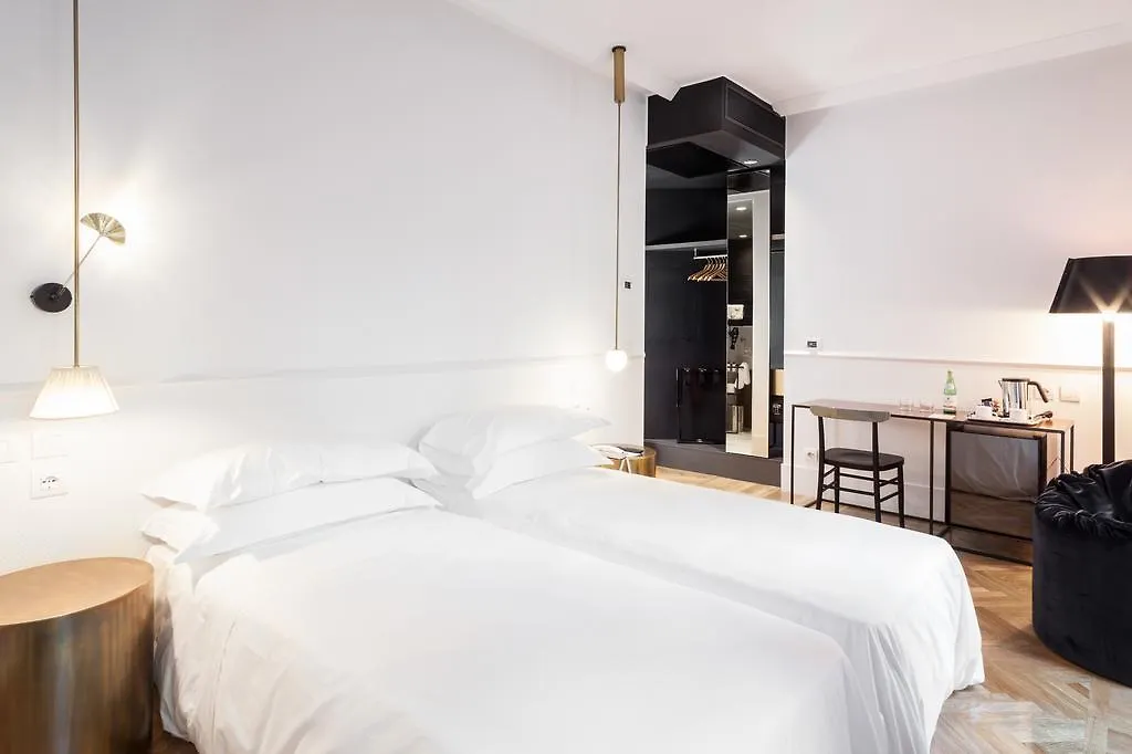 Senato Hotel Milano Olaszország